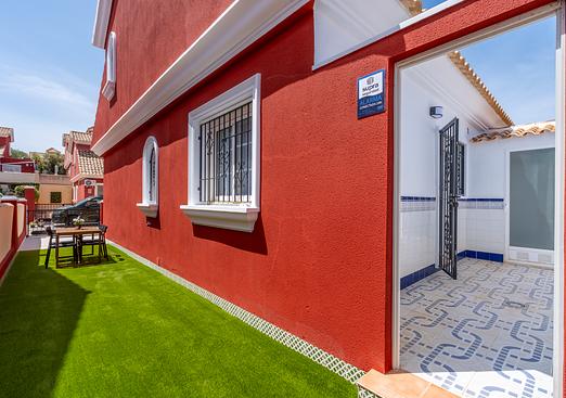 Town house in Villamartin