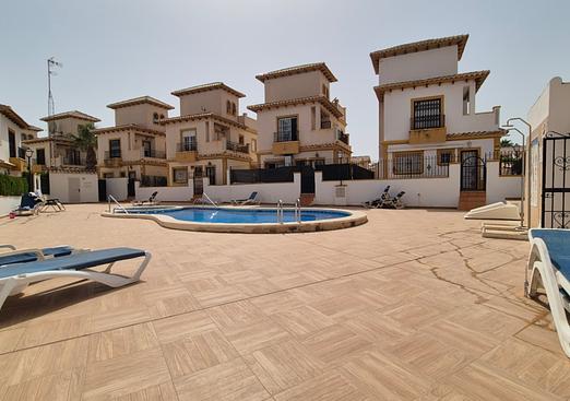 Villa in Orihuela
