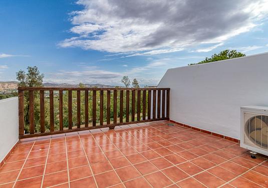 Town house in Alhaurín de la Torre