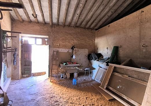 Country house in Yecla