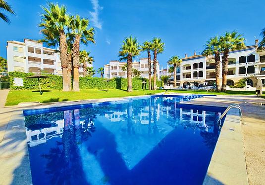 Apartment in Villamartin