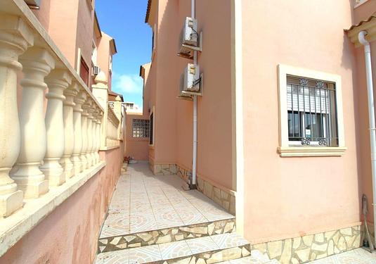 Town house in Orihuela Costa