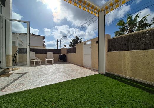 Apartment in San Miguel de Salinas