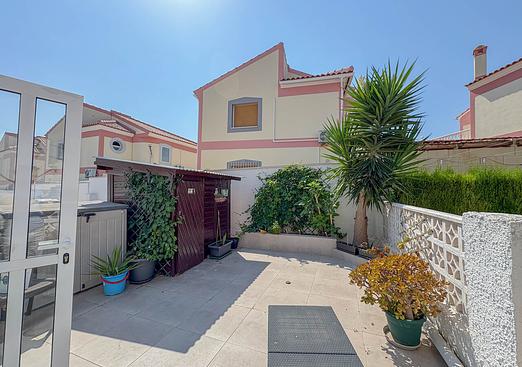 Town house in Torrevieja