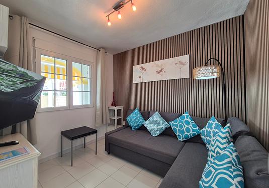 Apartment in San Miguel de Salinas