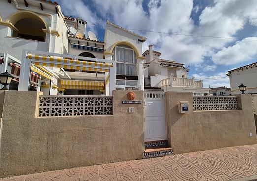 Apartment in San Miguel de Salinas