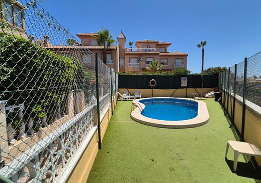 Town house in Torrevieja
