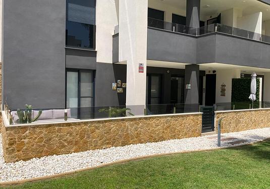 Apartment in Orihuela Costa