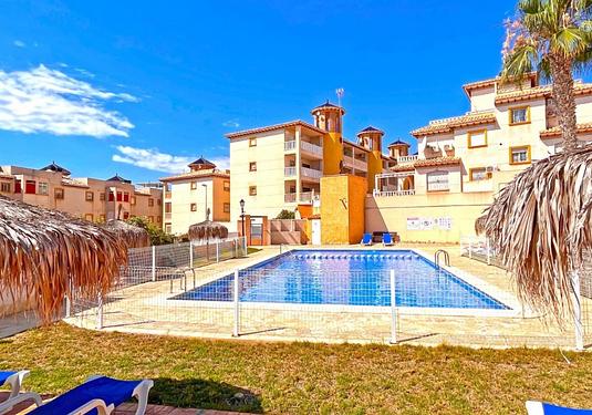 Apartment in Orihuela Costa