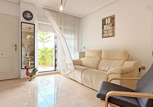 Apartment in Orihuela Costa
