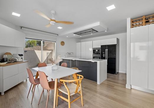 Villa in Alfas del Pi