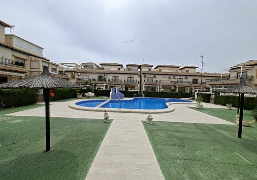 Apartment in Orihuela Costa