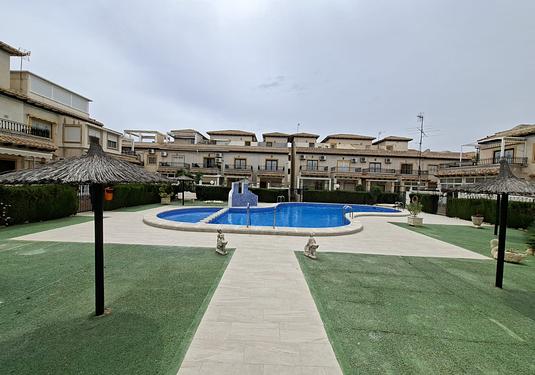 Apartment in Orihuela Costa