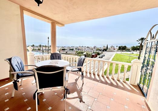 Apartment in Los Altos
