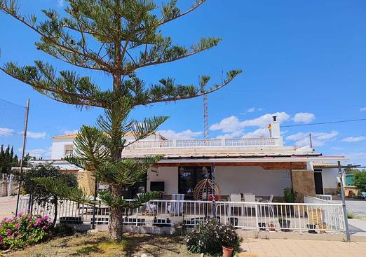 Villa in Los Montesinos