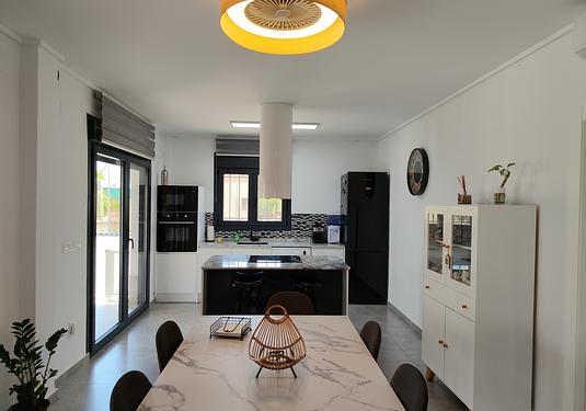 Villa in Los Montesinos