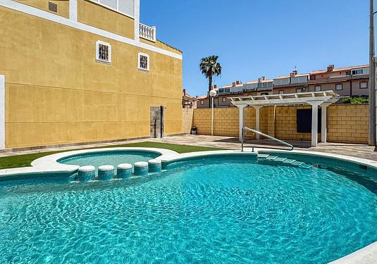 Town house in Torrevieja