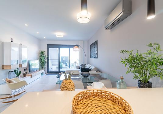 Apartment in El Raso