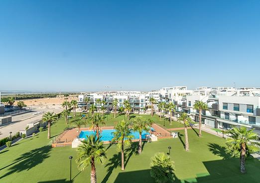 Apartment in El Raso
