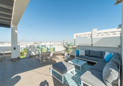 Apartment in El Raso