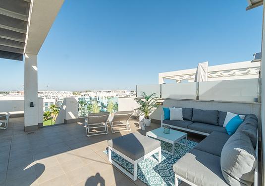 Apartment in El Raso
