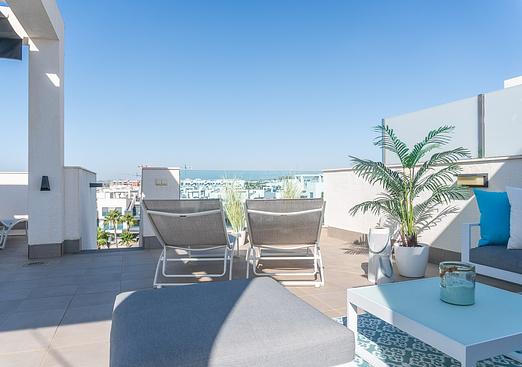 Apartment in El Raso