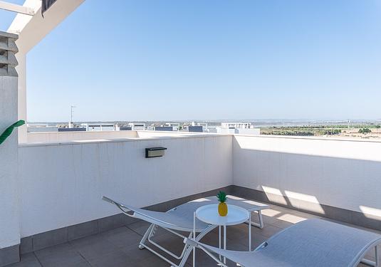 Apartment in El Raso
