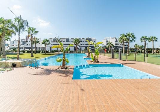 Apartment in El Raso