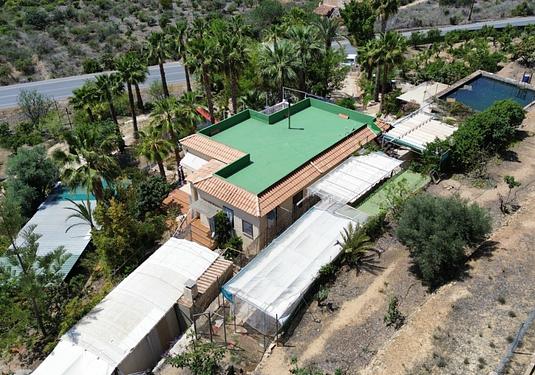 Country house in Cautivador