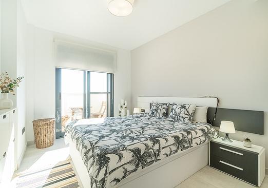 Apartment in El Raso