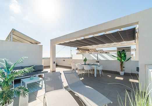 Apartment in El Raso