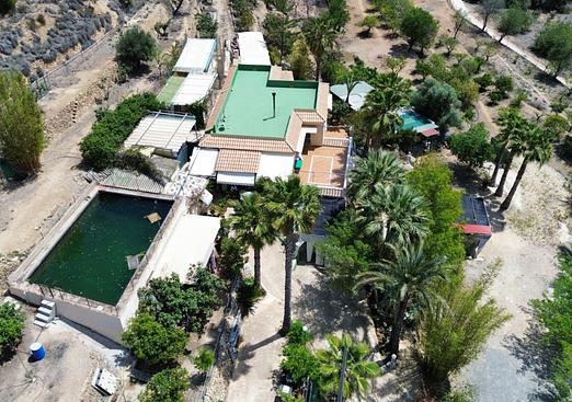 Country house in Cautivador