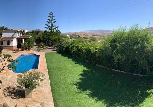 Villa in Alora