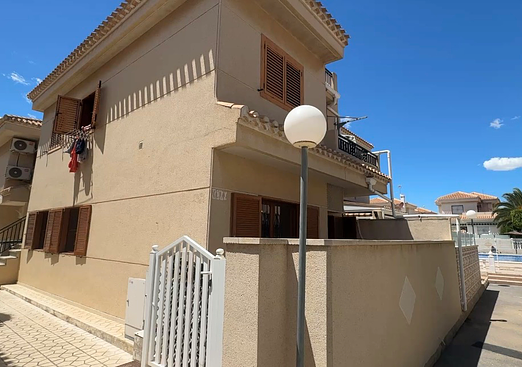Apartment in Orihuela Costa