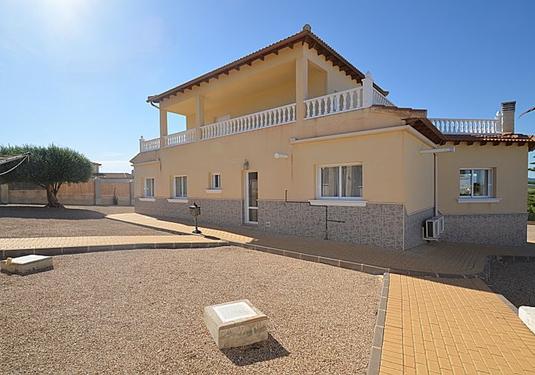 Villa in Campos del Río