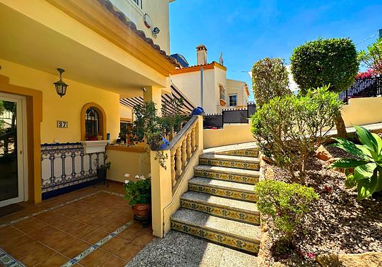 Villa in Orihuela Costa