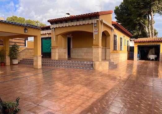 Semi detached in Orihuela Costa