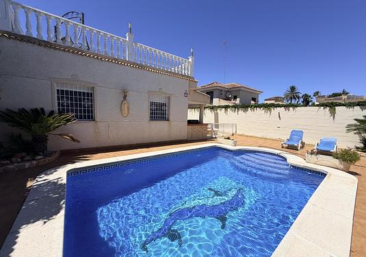 Villa in Torrevieja