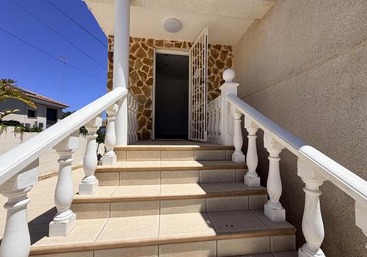 Villa in Torrevieja
