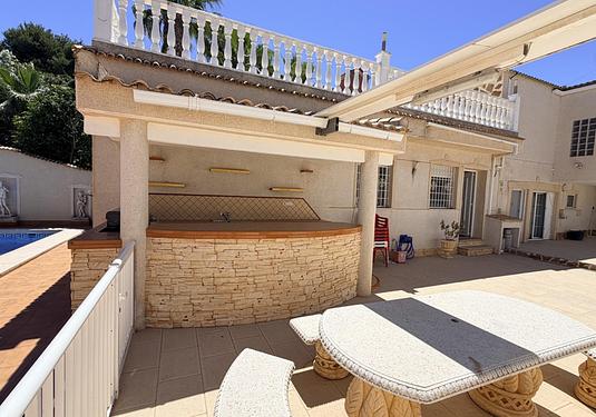 Villa in Torrevieja