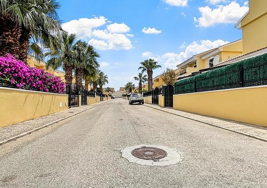 Villa in Orihuela Costa