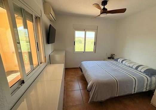 Villa in Canadas De San Pedro