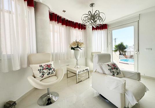 Villa in San Miguel de Salinas