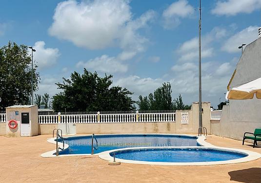 Town house in Daya Nueva