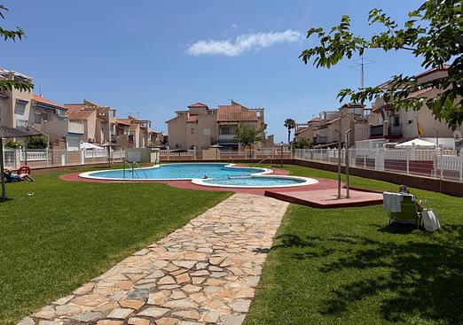 Apartment in Orihuela Costa