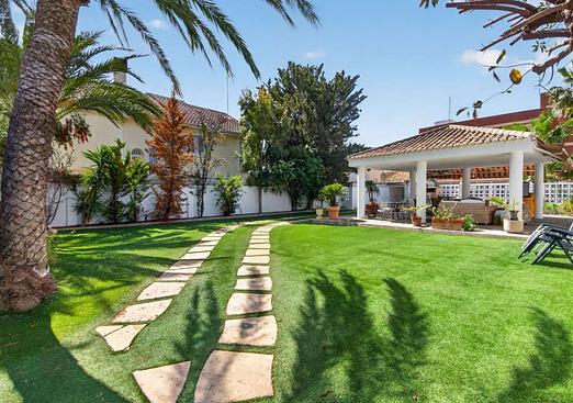 Villa in Lo Pagan
