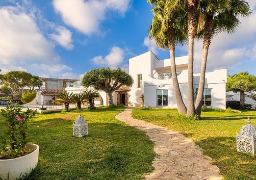 Villa in Calvia