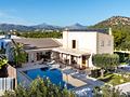 Villa in Calvia