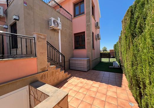 Villa in Algorfa