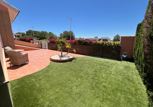 Villa in Algorfa